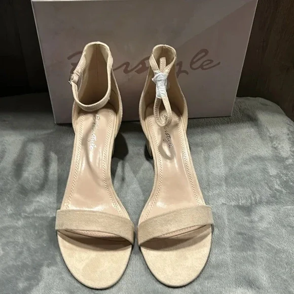 HERSTYLE Nude‎ Sunday Pump NIB - Picture 7 of 10